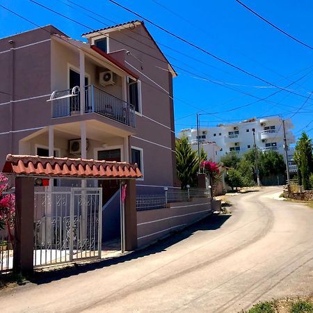 Apartments Villa Dovinefa Ksamil Exteriér fotografie