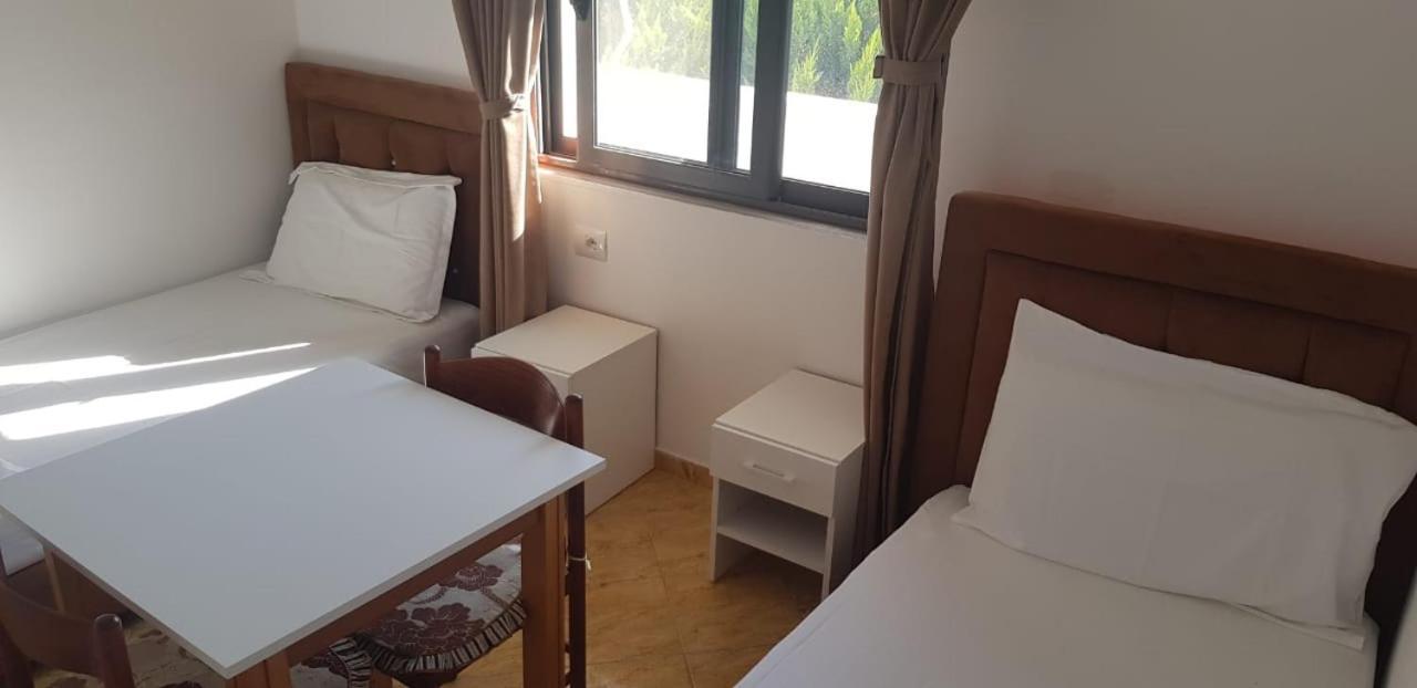 Apartments Villa Dovinefa Ksamil Exteriér fotografie