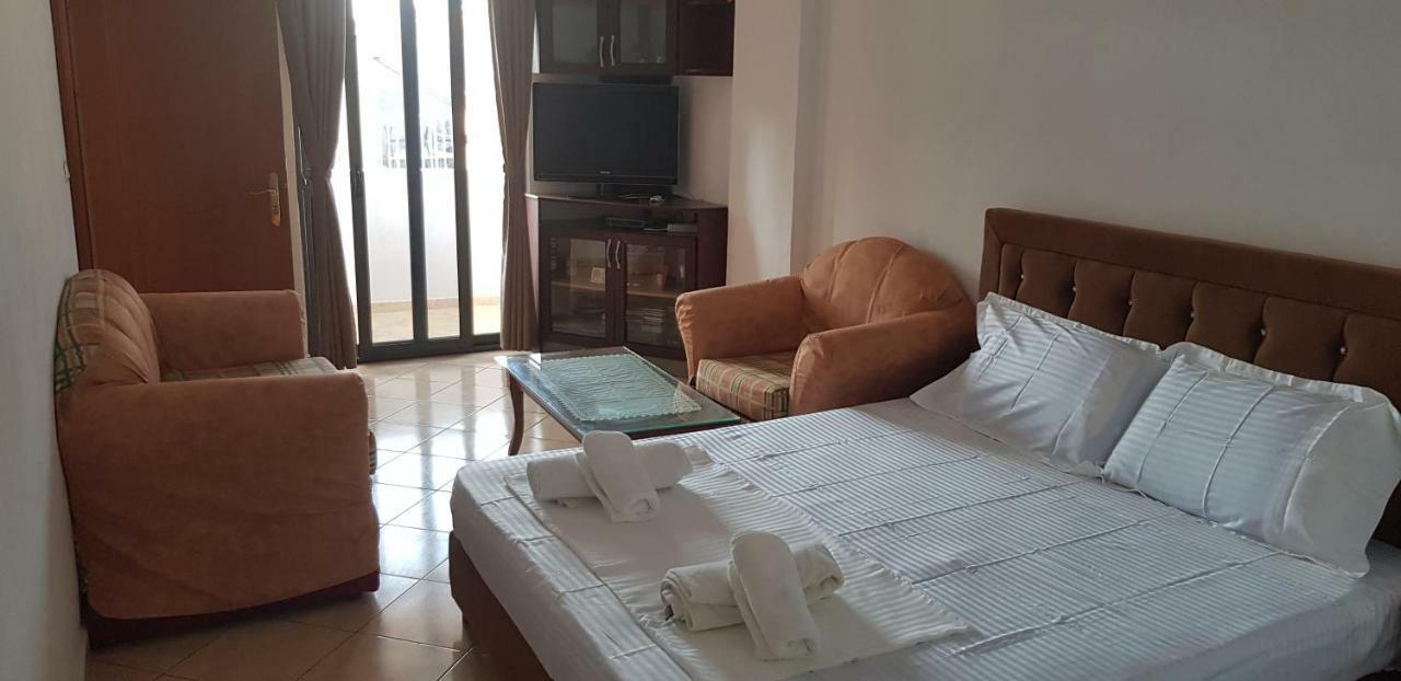 Apartments Villa Dovinefa Ksamil Exteriér fotografie